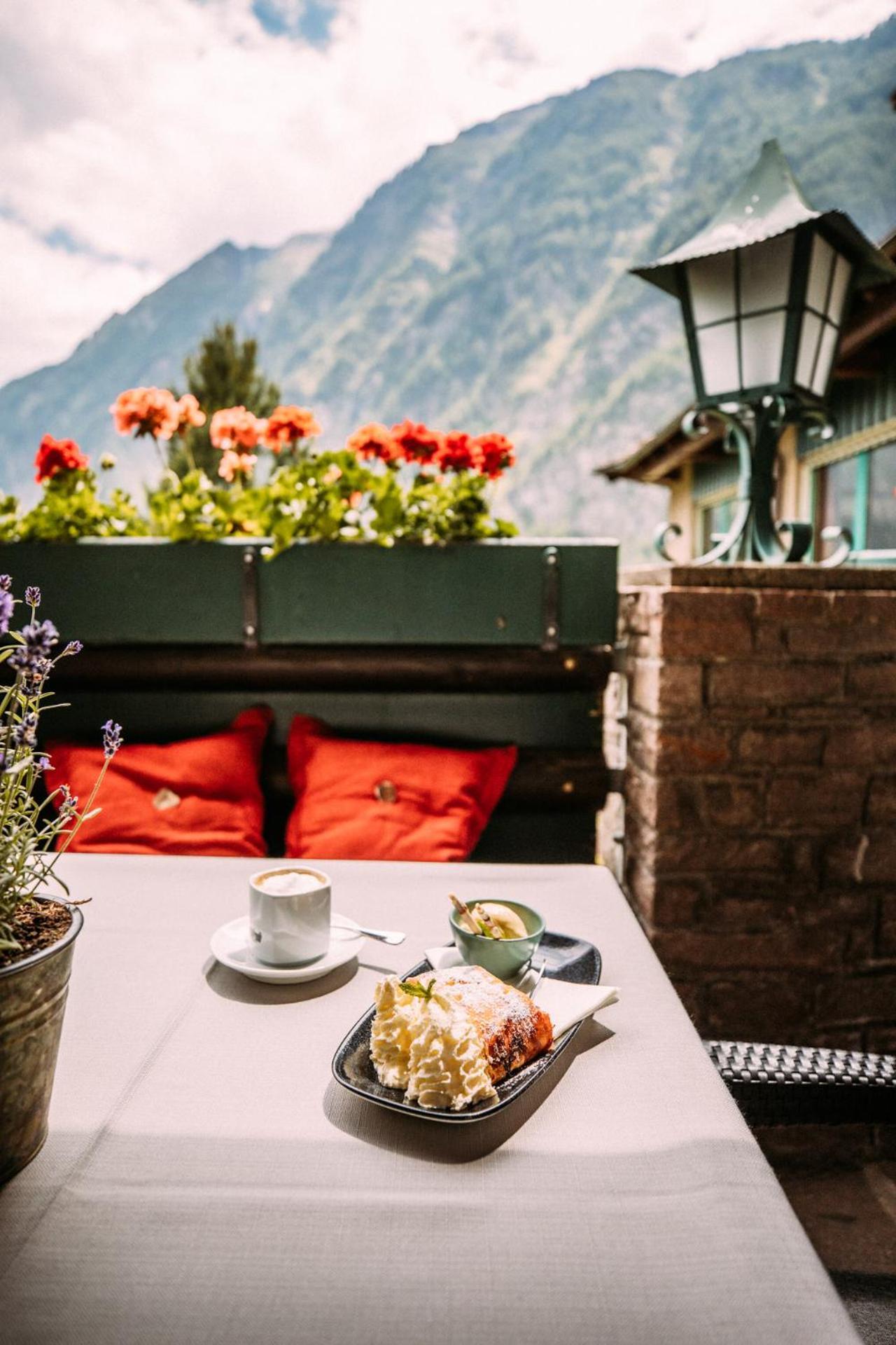 Nationalpark Lodge Grossglockner ไฮลิเกนบลูท ภายนอก รูปภาพ